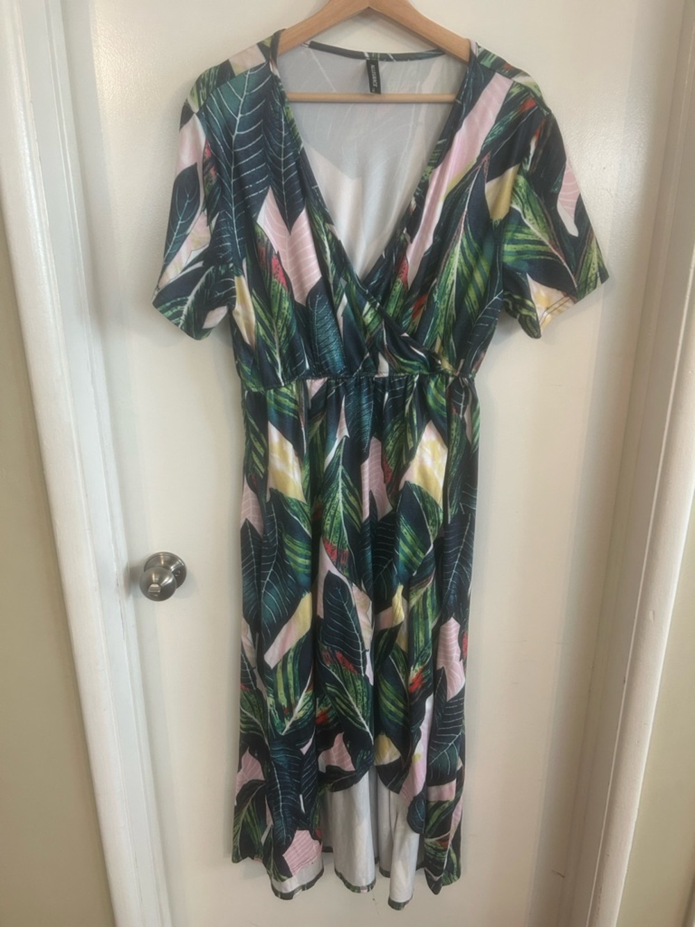 Tropical Leaf Wrap Maxi Dress in Pink & Green